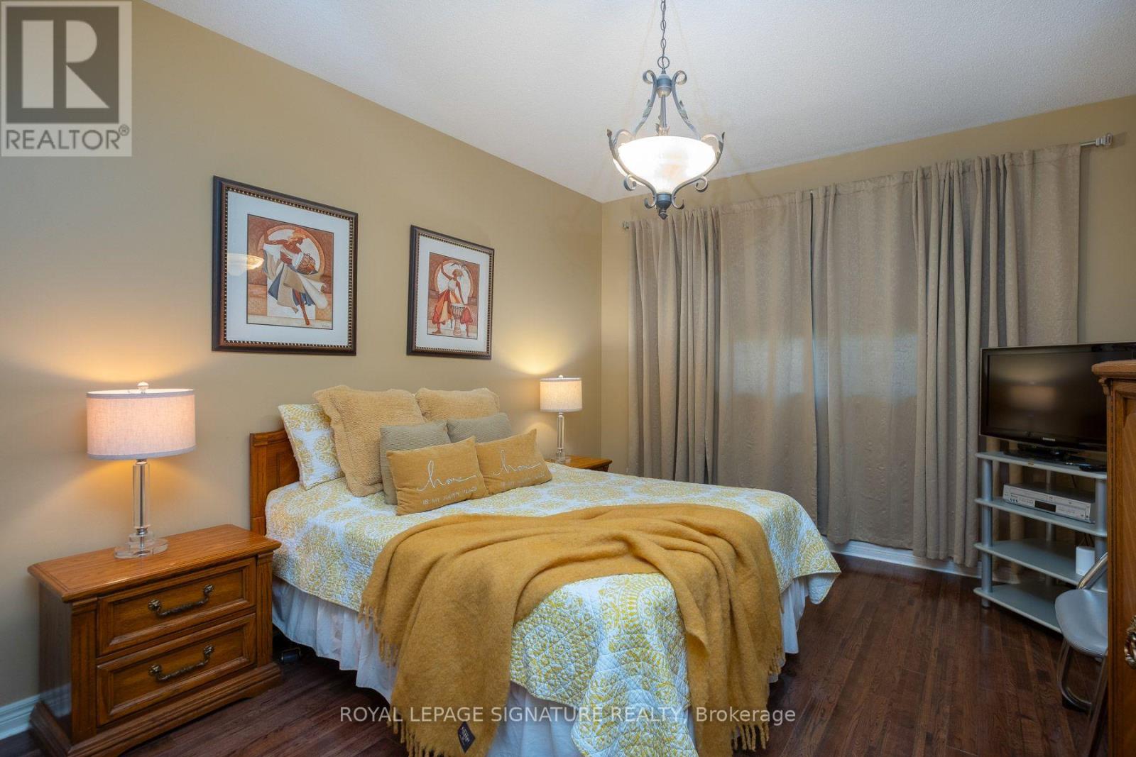 1519 Napanee Road, Pickering, Ontario  L1V 6N9 - Photo 17 - E13666030