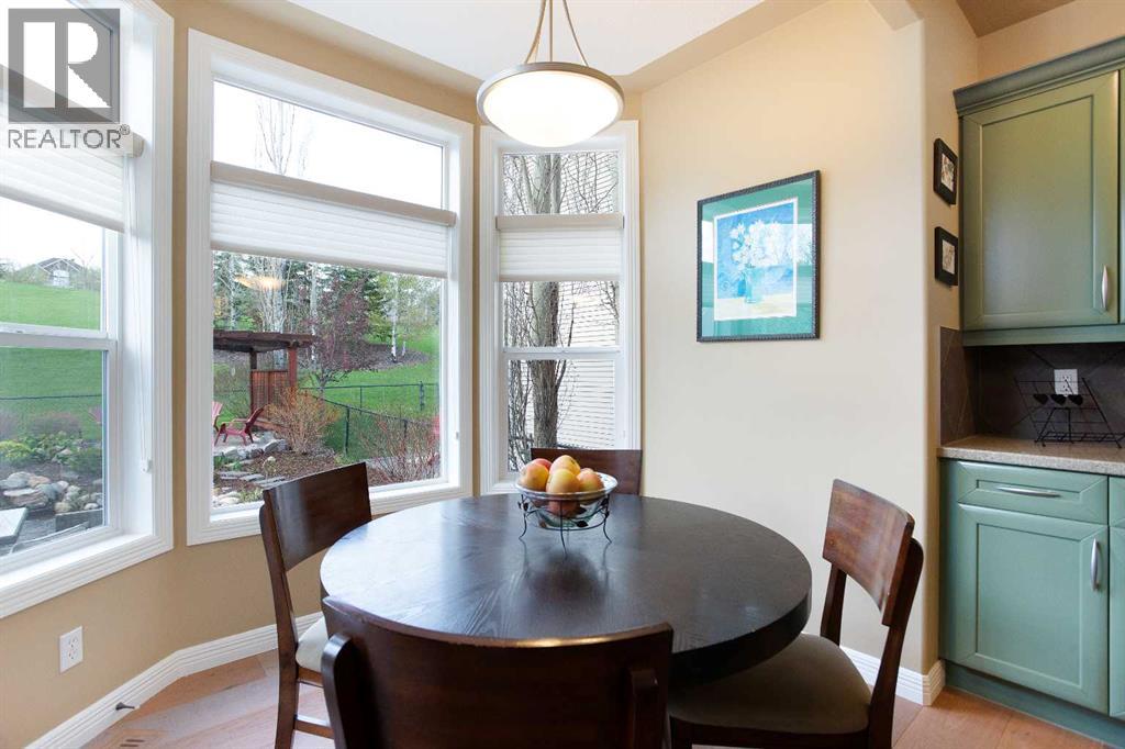 30 Discovery Ridge Gardens SW, Calgary, Alberta  T3H 5L6 - Photo 14 - A2308770