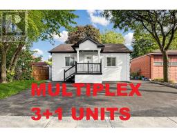 95 STEELES AVENUE E, Toronto, Ontario