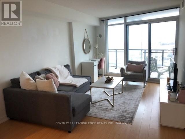 1811 - 25 Capreol Court, Toronto, Ontario  M5V 3Z7 - Photo 5 - C13665978