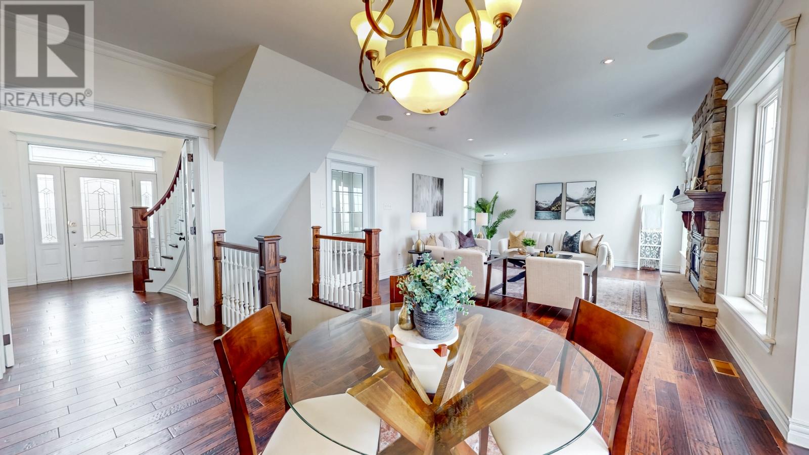 Photo 4