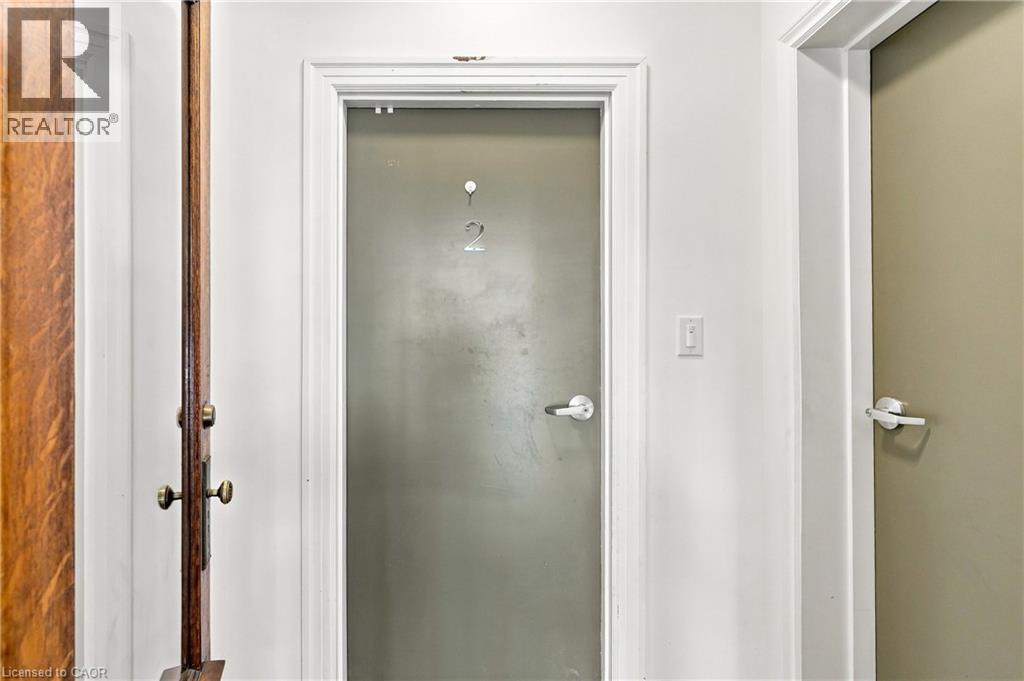 39 Garfield Avenue S Unit# 2, Hamilton, Ontario  L8M 2R9 - Photo 4 - 40855115