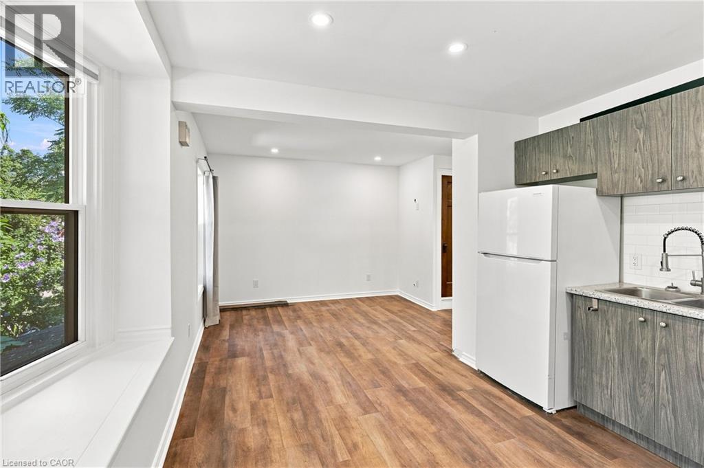 39 Garfield Avenue S Unit# 2, Hamilton, Ontario  L8M 2R9 - Photo 14 - 40855115