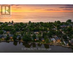 256 OLD MOSLEY STREET, Wasaga Beach, Ontario