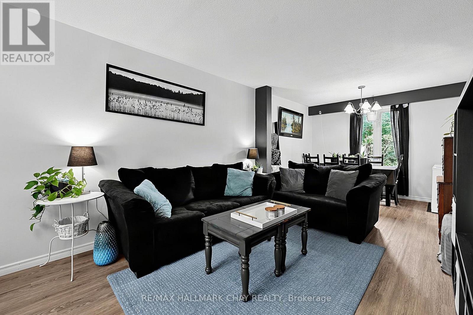 133 Daphne Crescent, Barrie, Ontario  L4M 2Y7 - Photo 7 - S13665900