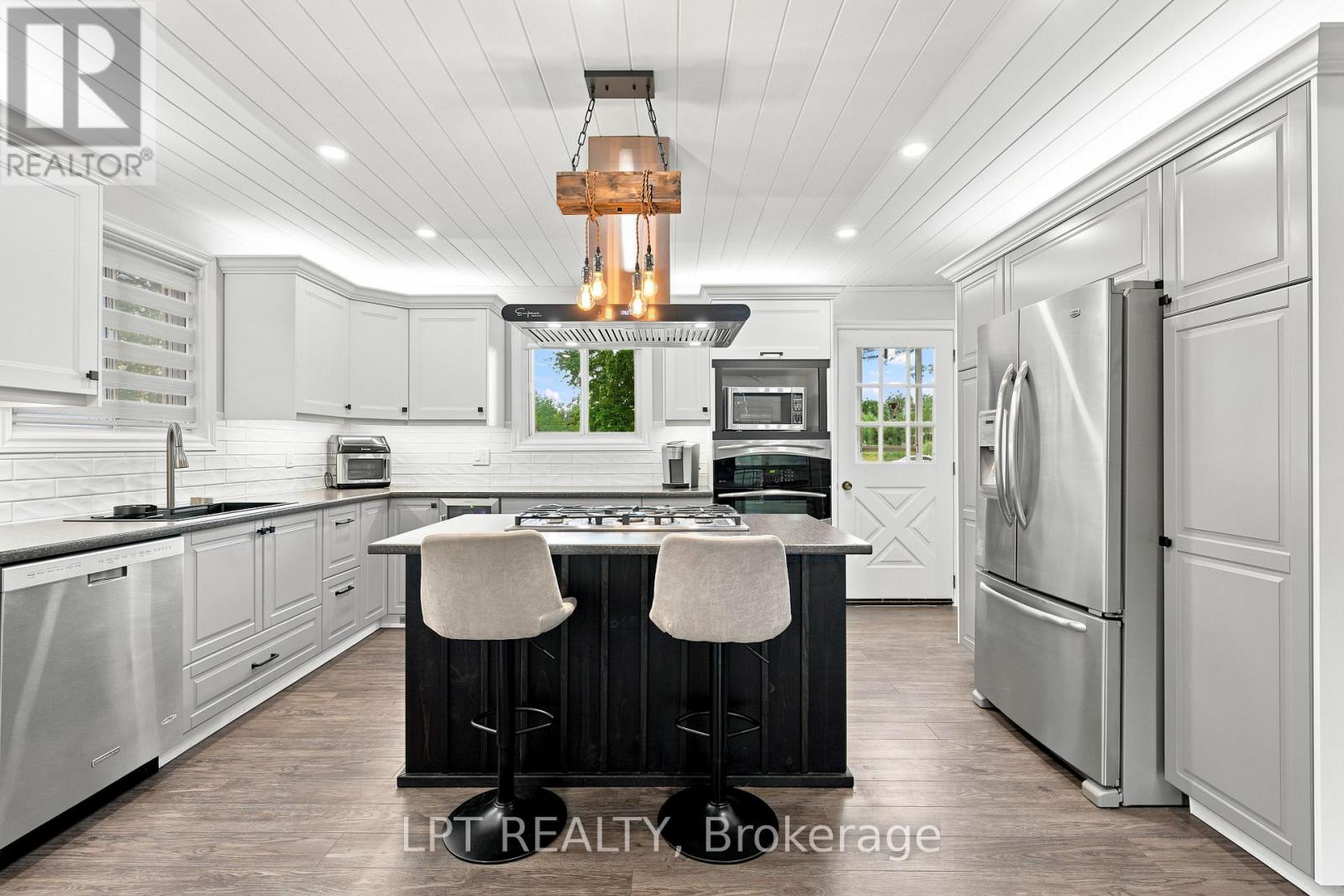 2628 Westshore Crescent, Severn (West Shore), Ontario  L3V 0V8 - Photo 11 - S13666014