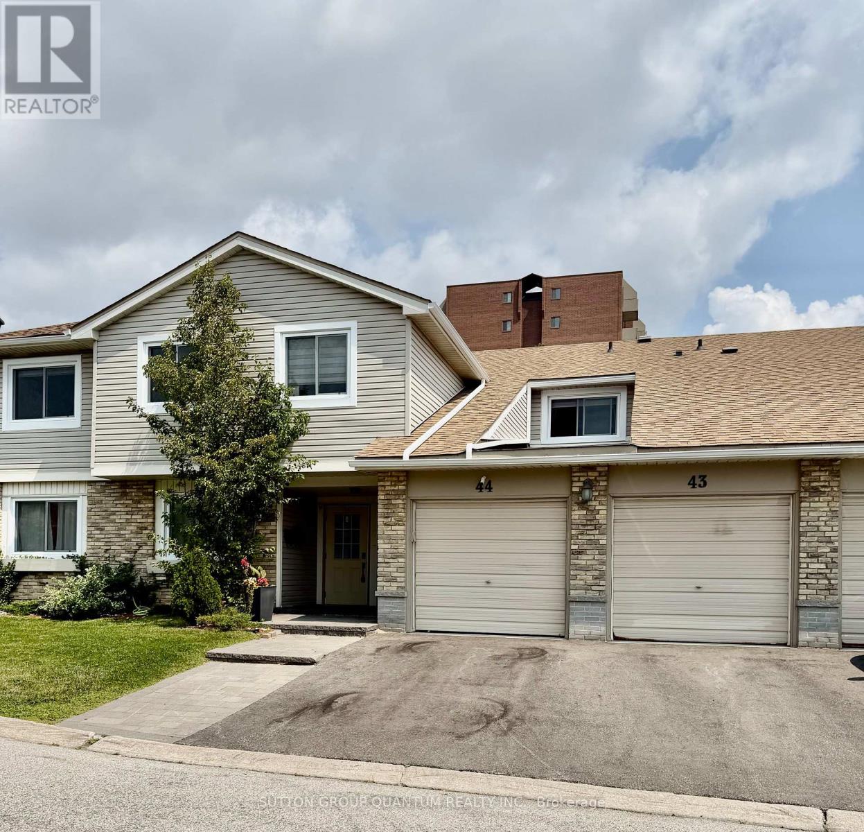 42 - 6777 FORMENTERA AVENUE, Mississauga, Ontario