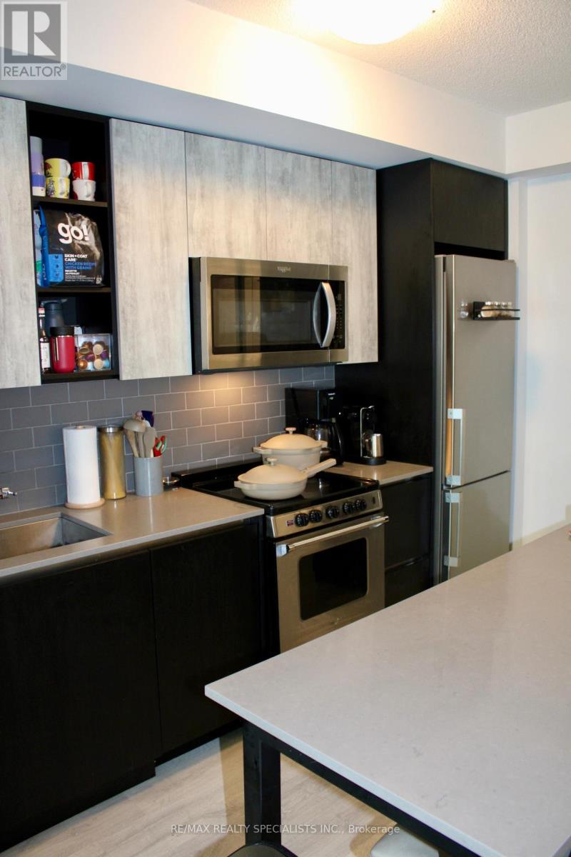 809 - 251 Manitoba Street, Toronto, Ontario M8Y 0C7 - Photo 2 - W13665802