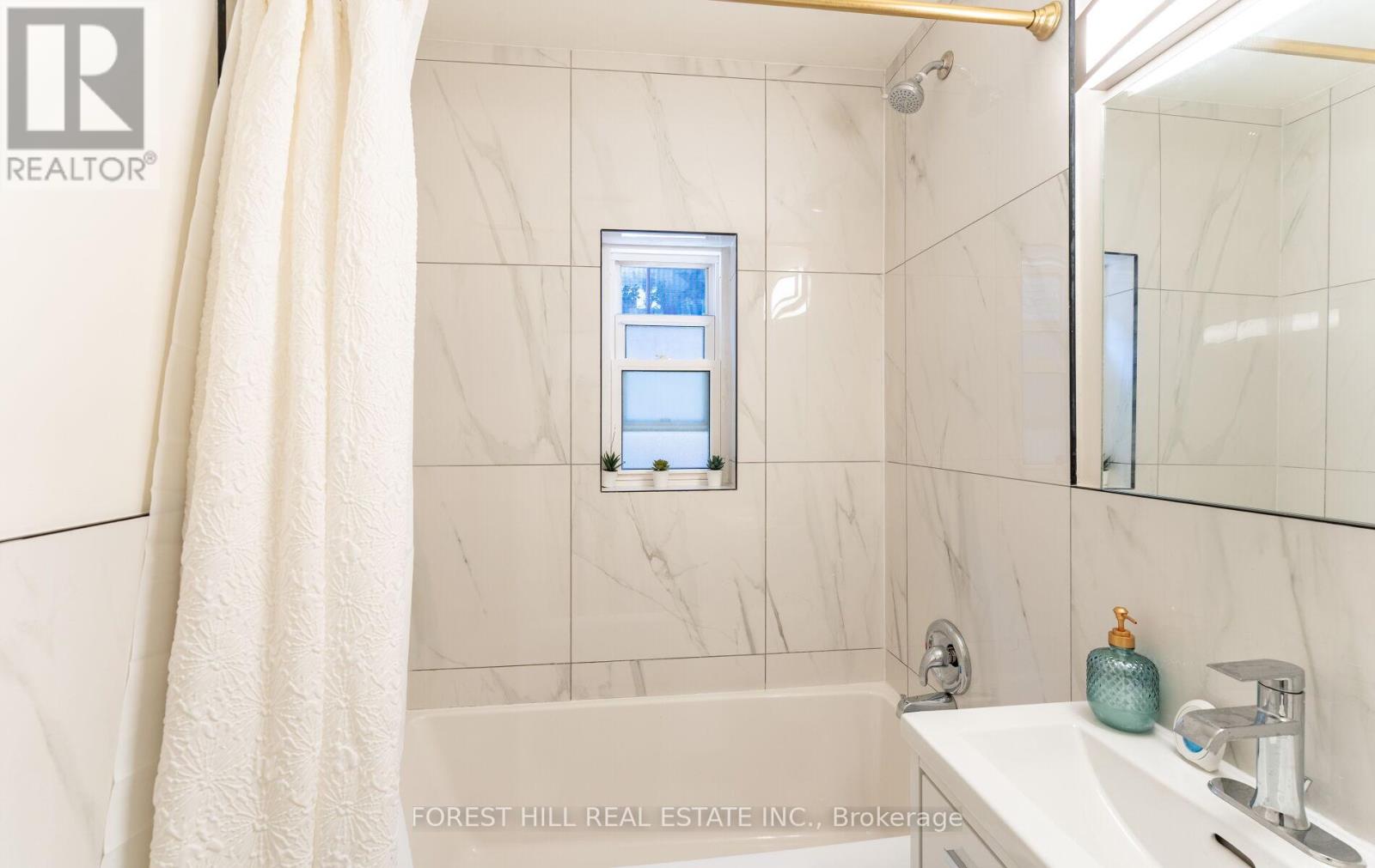 5 - 8 Victoria Street, Toronto, Ontario  M8V 1M6 - Photo 15 - W13665820