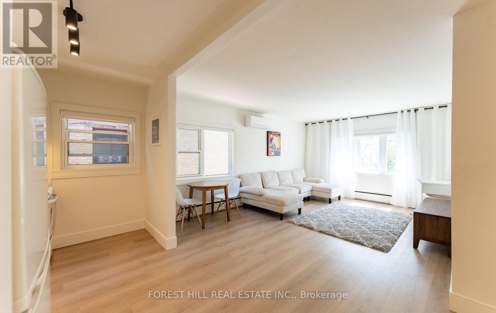 5 - 8 Victoria Street, Toronto, Ontario  M8V 1M6 - Photo 3 - W13665820