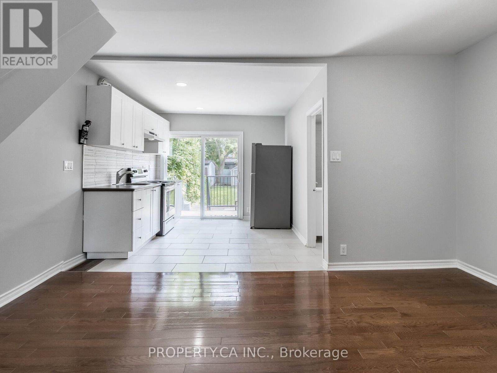 MAIN - 285 BARTLETT AVENUE, Toronto, Ontario