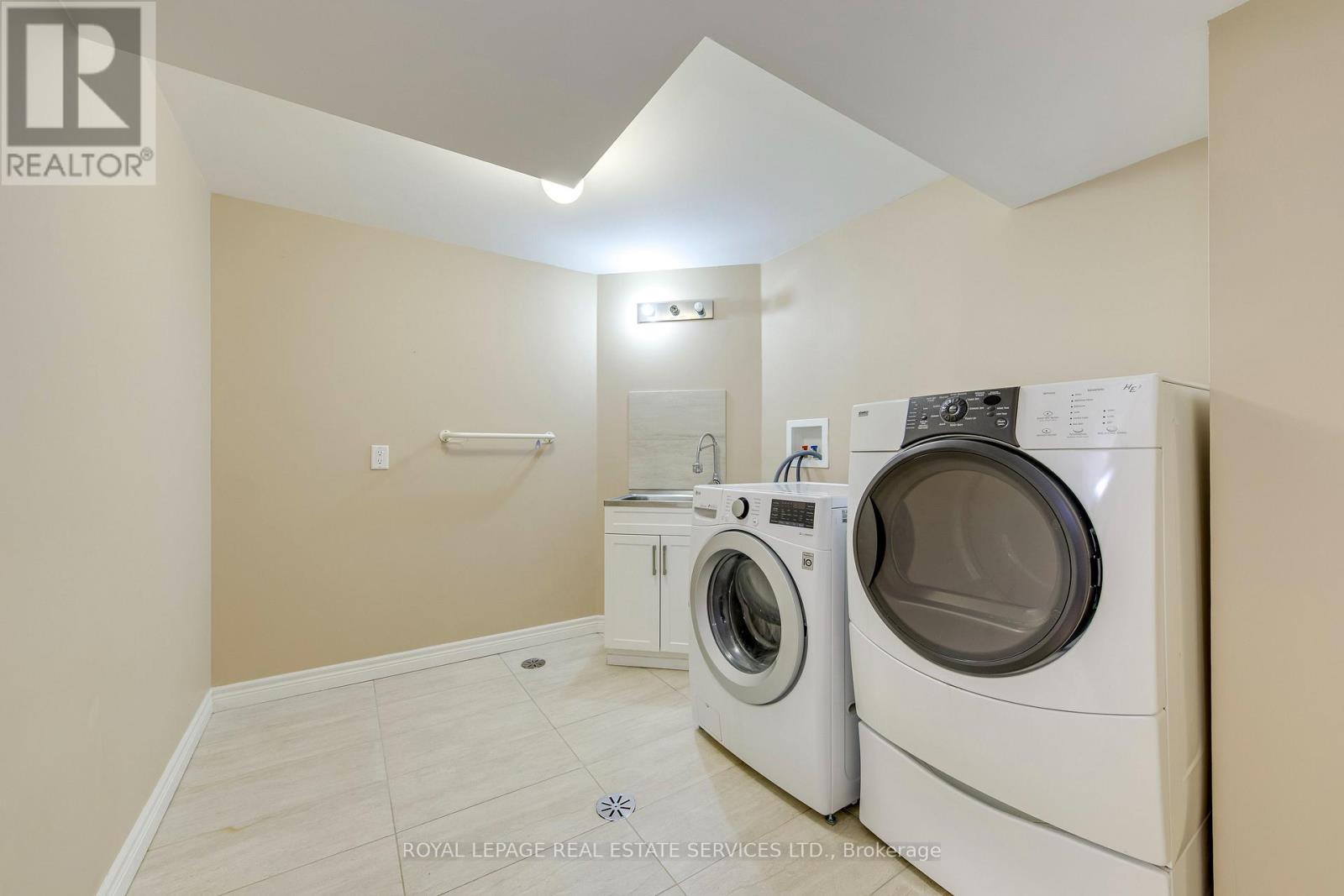 19 - 3420 South Millway Drive, Mississauga, Ontario  L5L 3V4 - Photo 43 - W13665864