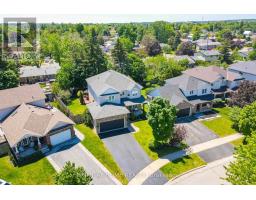 72 BEARDMORE CRESCENT, Halton Hills, Ontario