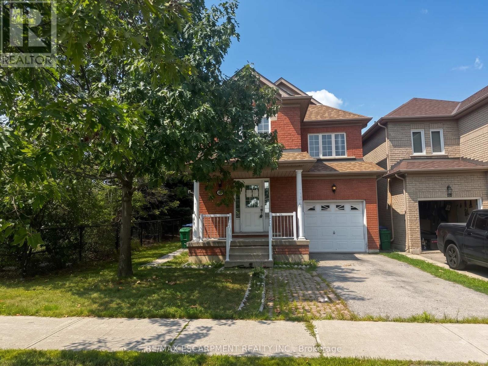 56 PEACHLEAF CRESCENT, Brampton, Ontario