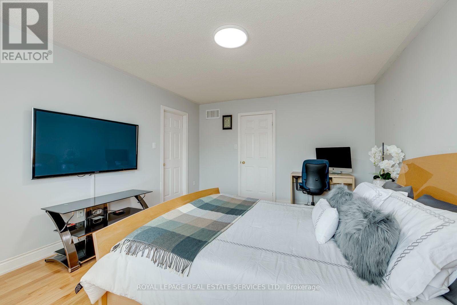 5552 Northrise Road, Mississauga, Ontario  L5M 6E2 - Photo 35 - W13665964