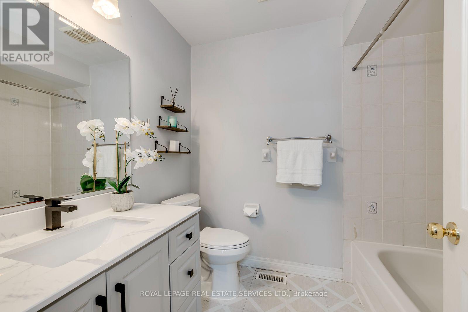 5552 Northrise Road, Mississauga, Ontario  L5M 6E2 - Photo 42 - W13665964