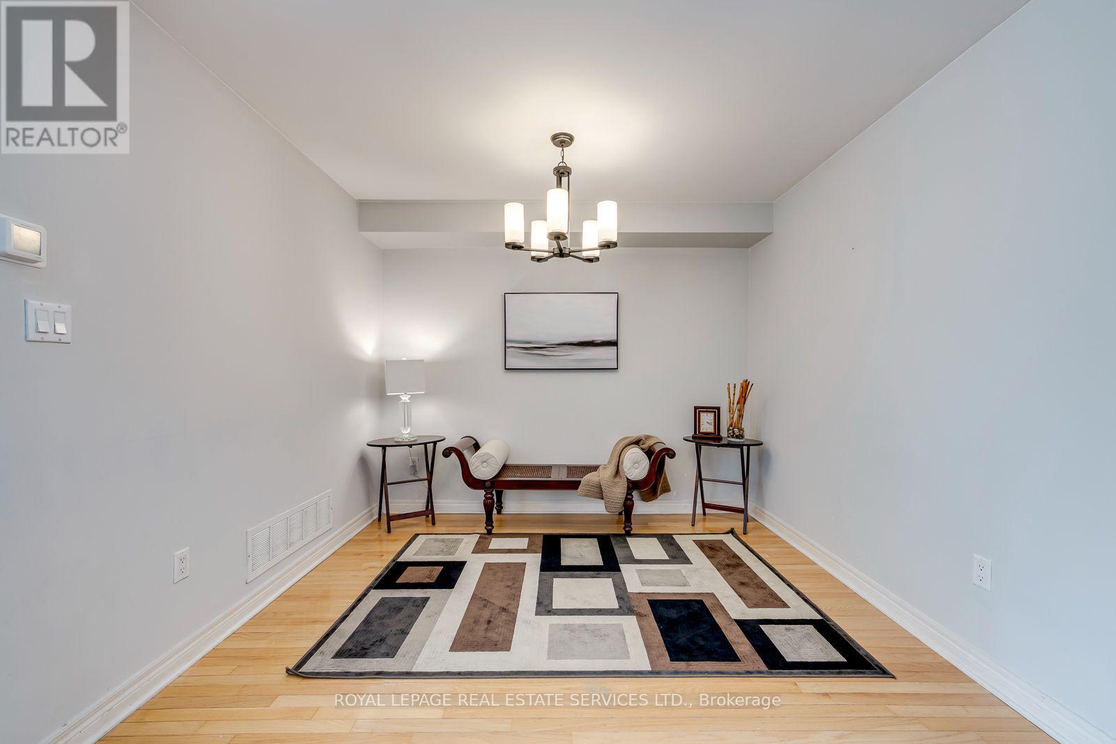 5552 Northrise Road, Mississauga, Ontario  L5M 6E2 - Photo 8 - W13665964