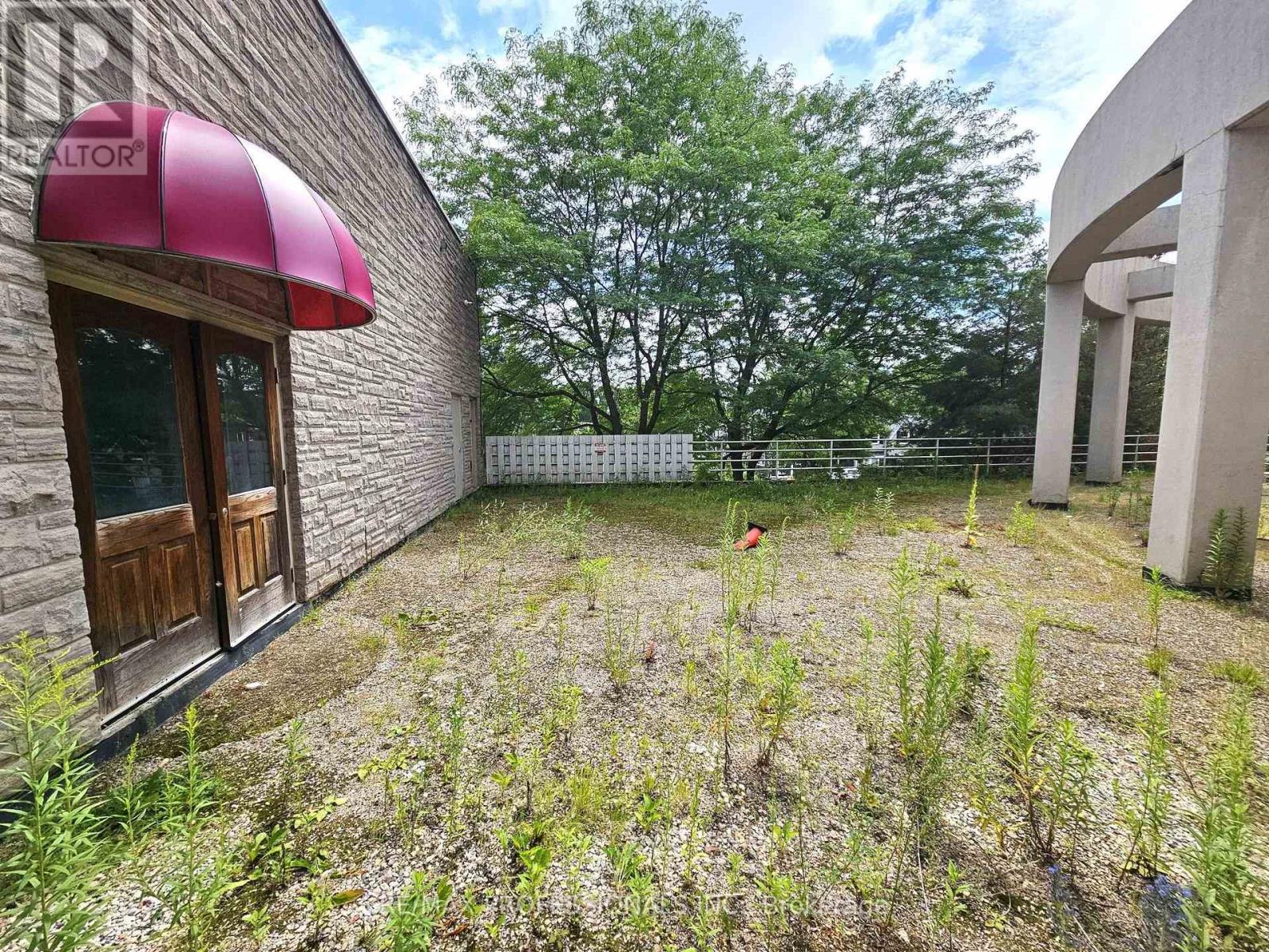 6 - 649 Scottsdale Drive, Guelph, Ontario  N1G 4T7 - Photo 8 - X13665796