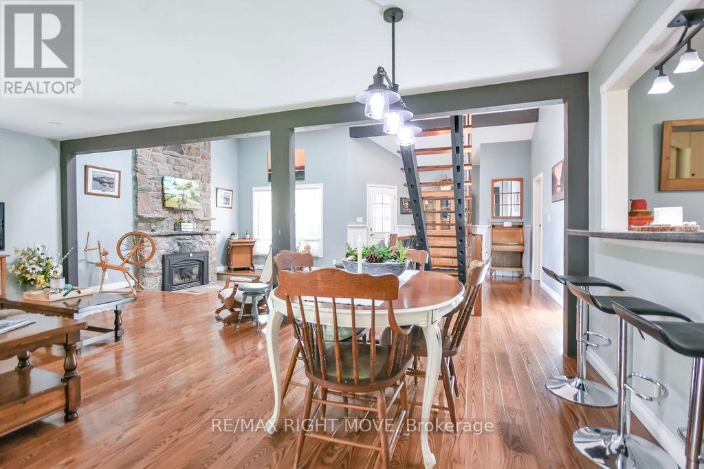 1032 Cowbell Lane, Gravenhurst, Ontario P0E 1N0 - Photo 14 - X13665984