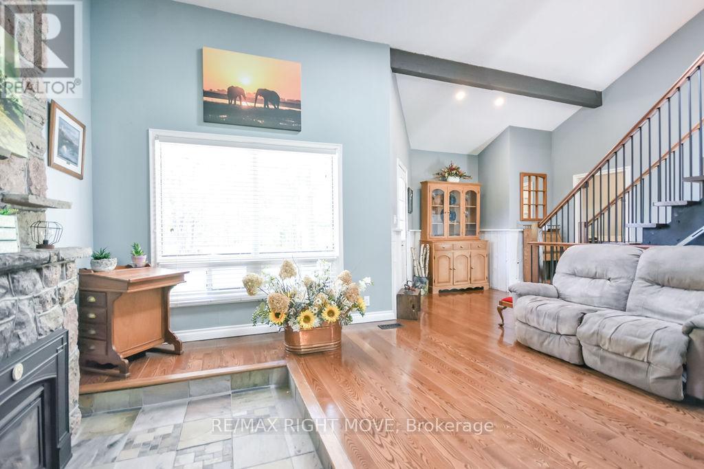 1032 Cowbell Lane, Gravenhurst, Ontario P0E 1N0 - Photo 17 - X13665984