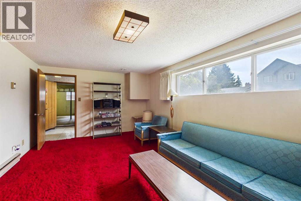 2012 Urbana Road NW, Calgary, Alberta  T2N 4B8 - Photo 14 - A2336158