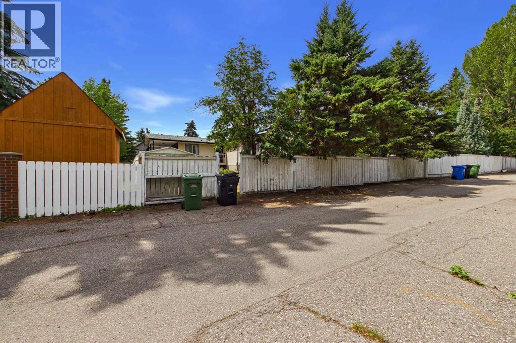 2012 Urbana Road NW, Calgary, Alberta  T2N 4B8 - Photo 38 - A2336158