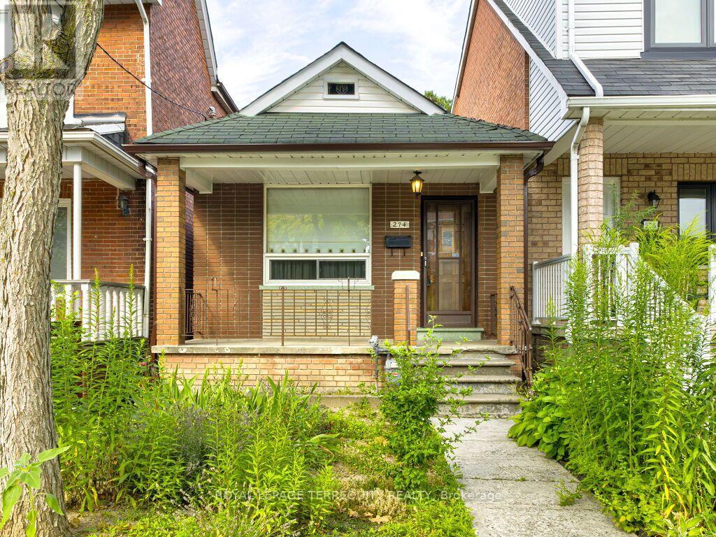 274 Harvie Avenue, Toronto, Ontario  M6E 4K6 - Photo 2 - W13665832