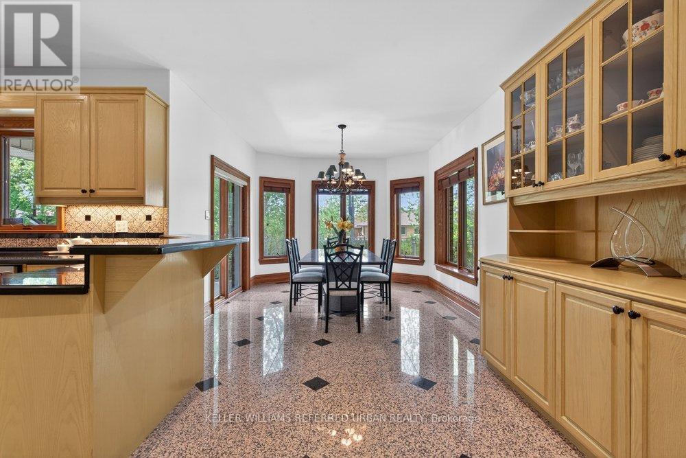 162 Codsell Avenue, Toronto, Ontario  M3H 3W6 - Photo 18 - C13156062