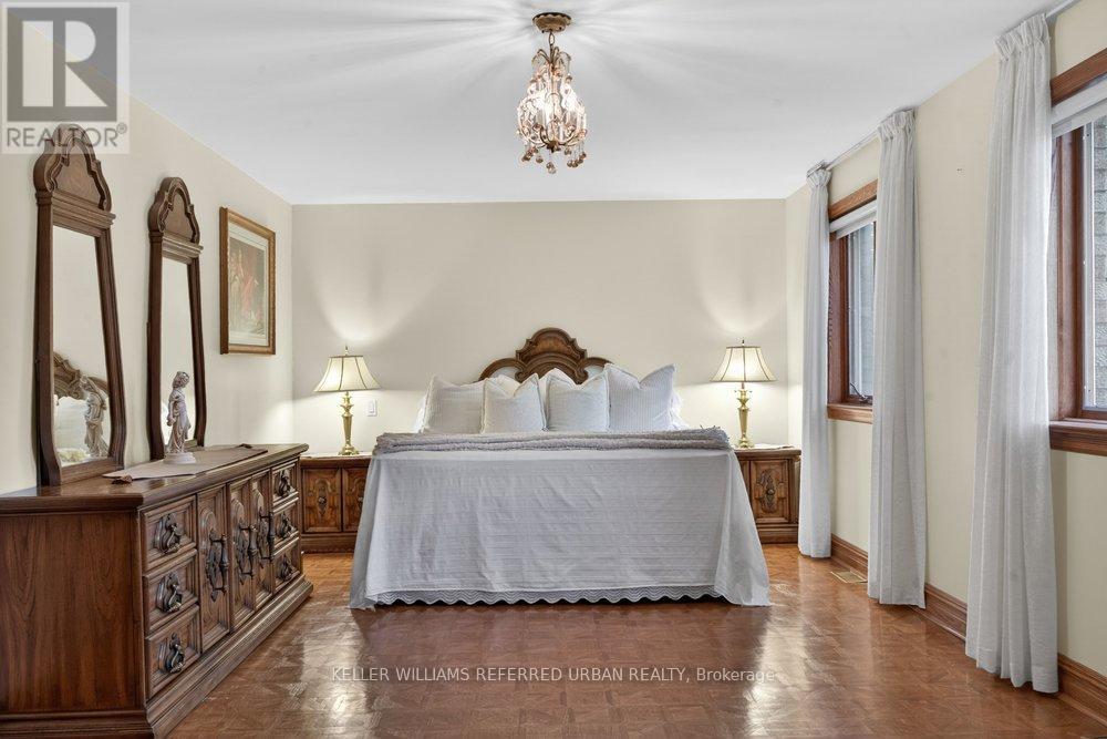 162 Codsell Avenue, Toronto, Ontario  M3H 3W6 - Photo 30 - C13156062