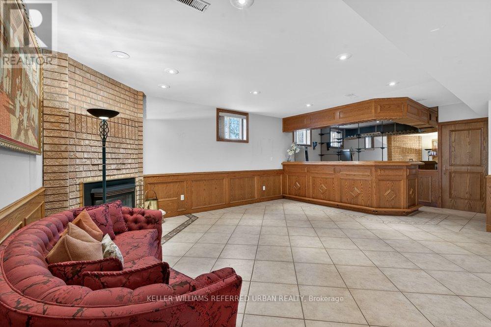 162 Codsell Avenue, Toronto, Ontario  M3H 3W6 - Photo 36 - C13156062