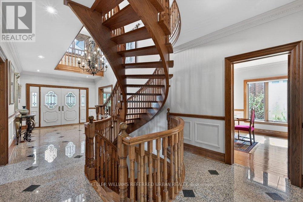 162 Codsell Avenue, Toronto, Ontario  M3H 3W6 - Photo 5 - C13156062