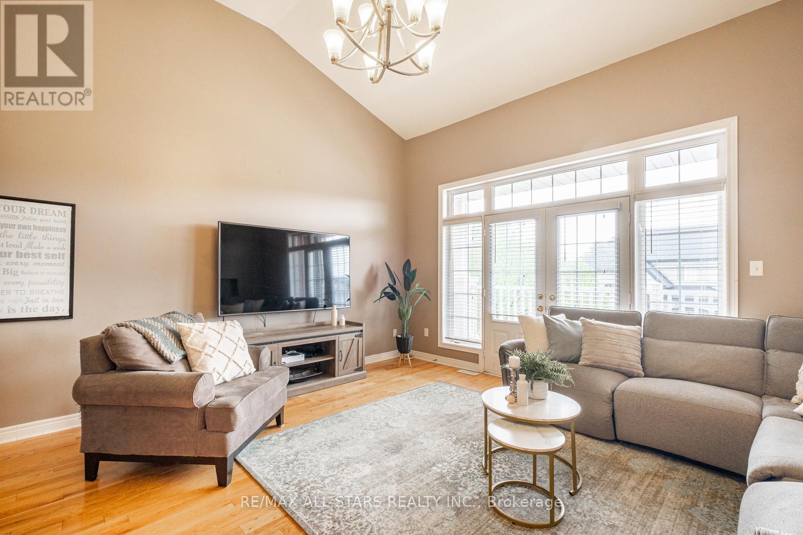 43 Horsedreamer Lane, Whitchurch-Stouffville, Ontario  L4A 0G6 - Photo 19 - N13241920