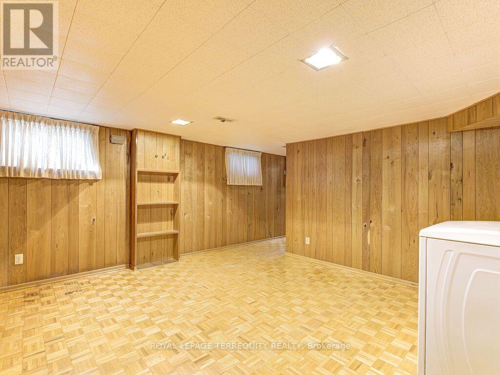274 Harvie Avenue, Toronto, Ontario  M6E 4K6 - Photo 35 - W13665832