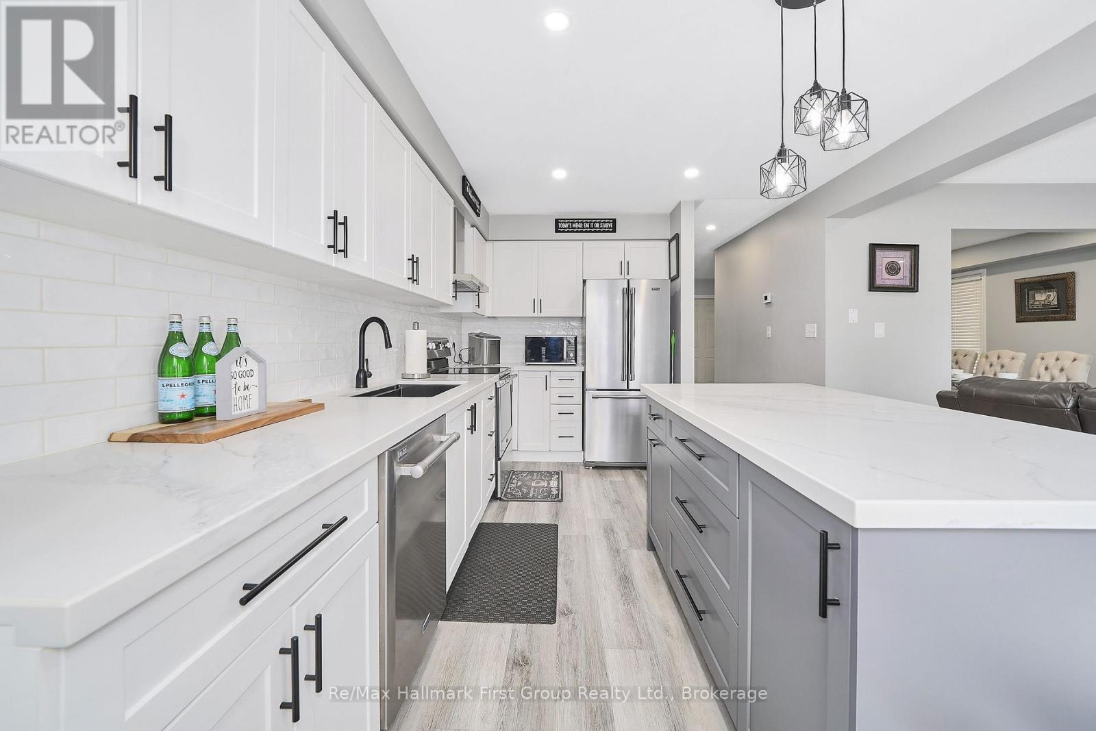 93 Trudeau Drive, Clarington, Ontario  L1C 5K5 - Photo 11 - E13666130