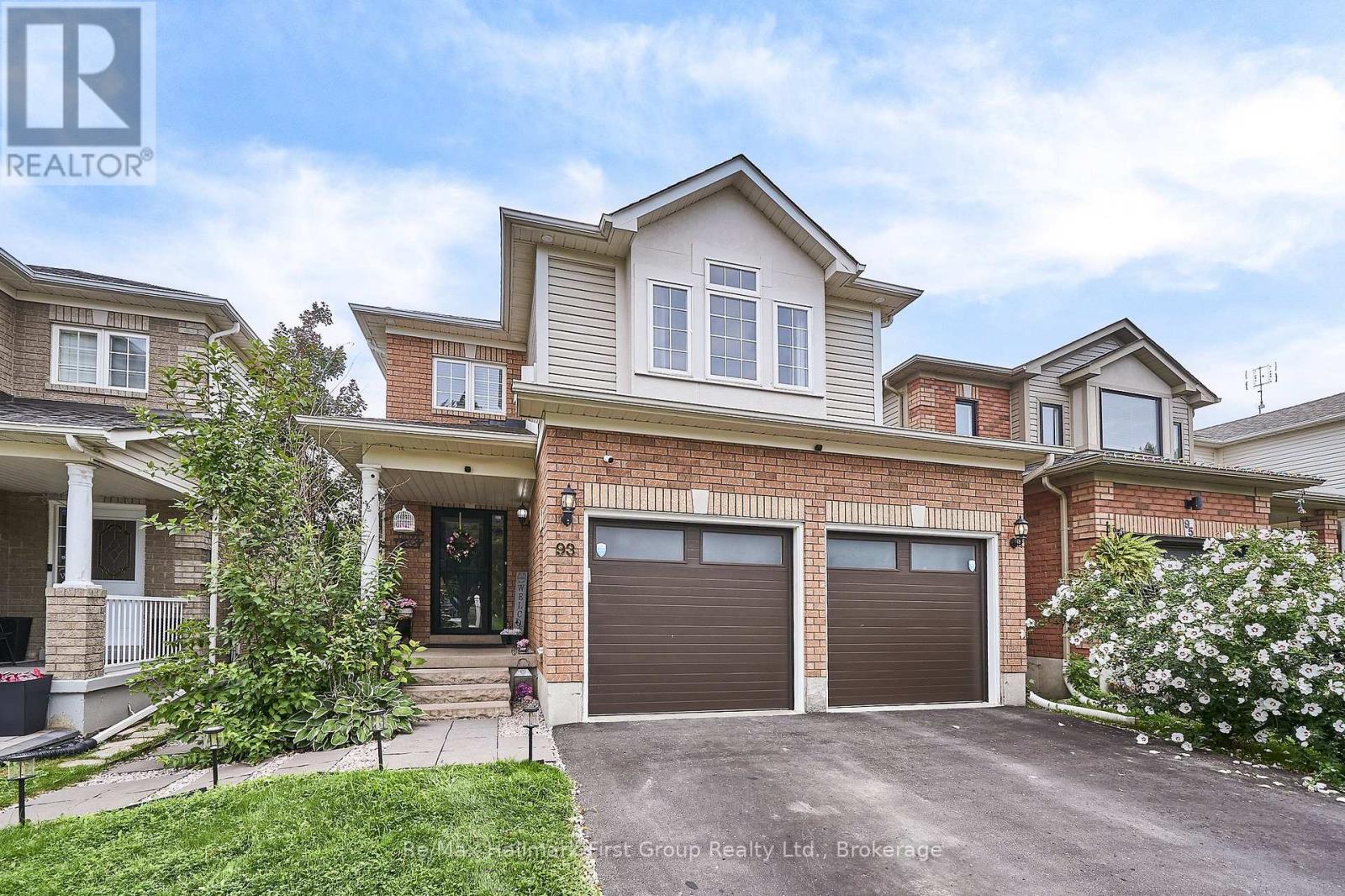 93 Trudeau Drive, Clarington, Ontario  L1C 5K5 - Photo 4 - E13666130