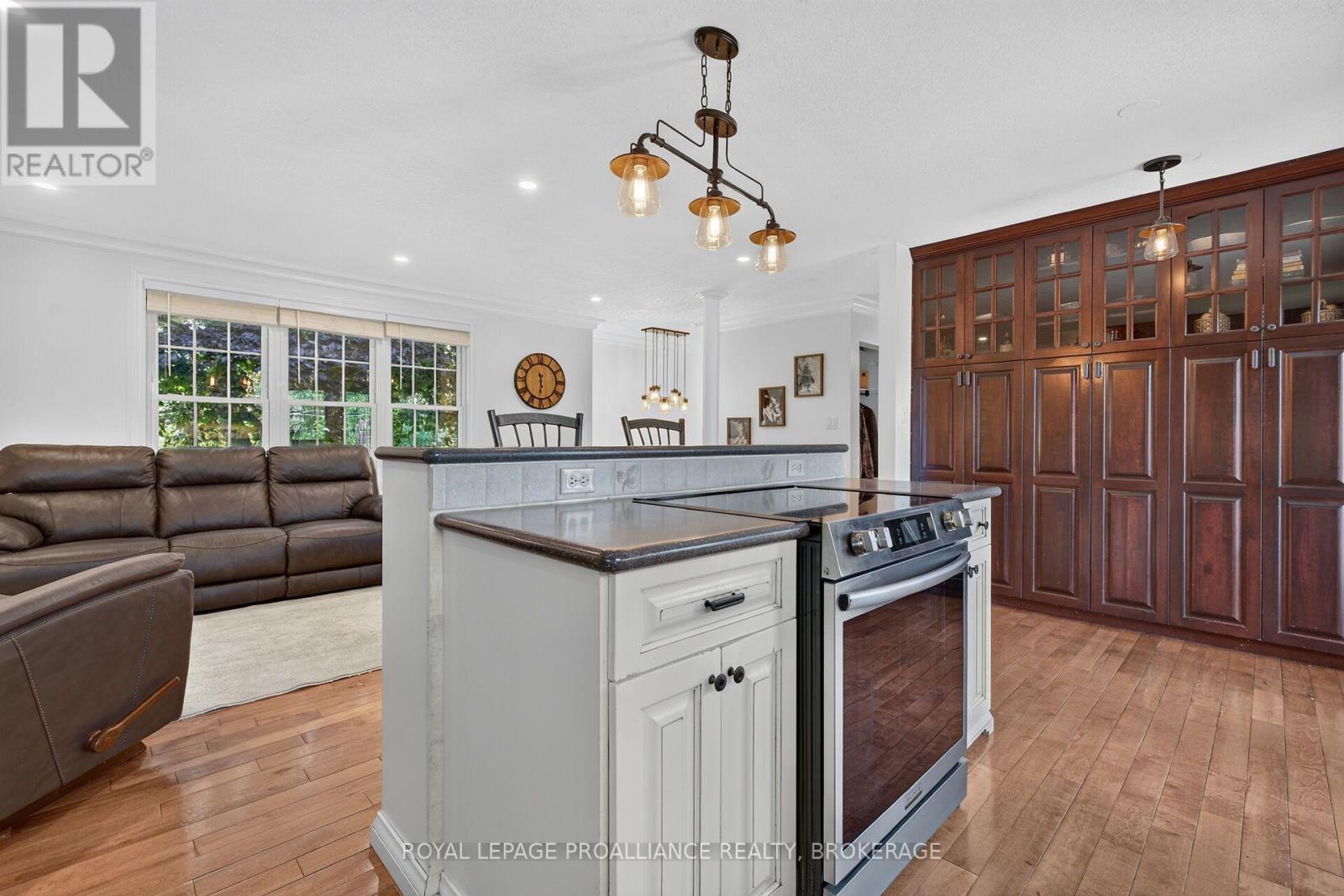 691 Aylmer Crescent, Kingston, Ontario  K7M 6L7 - Photo 13 - X13666108