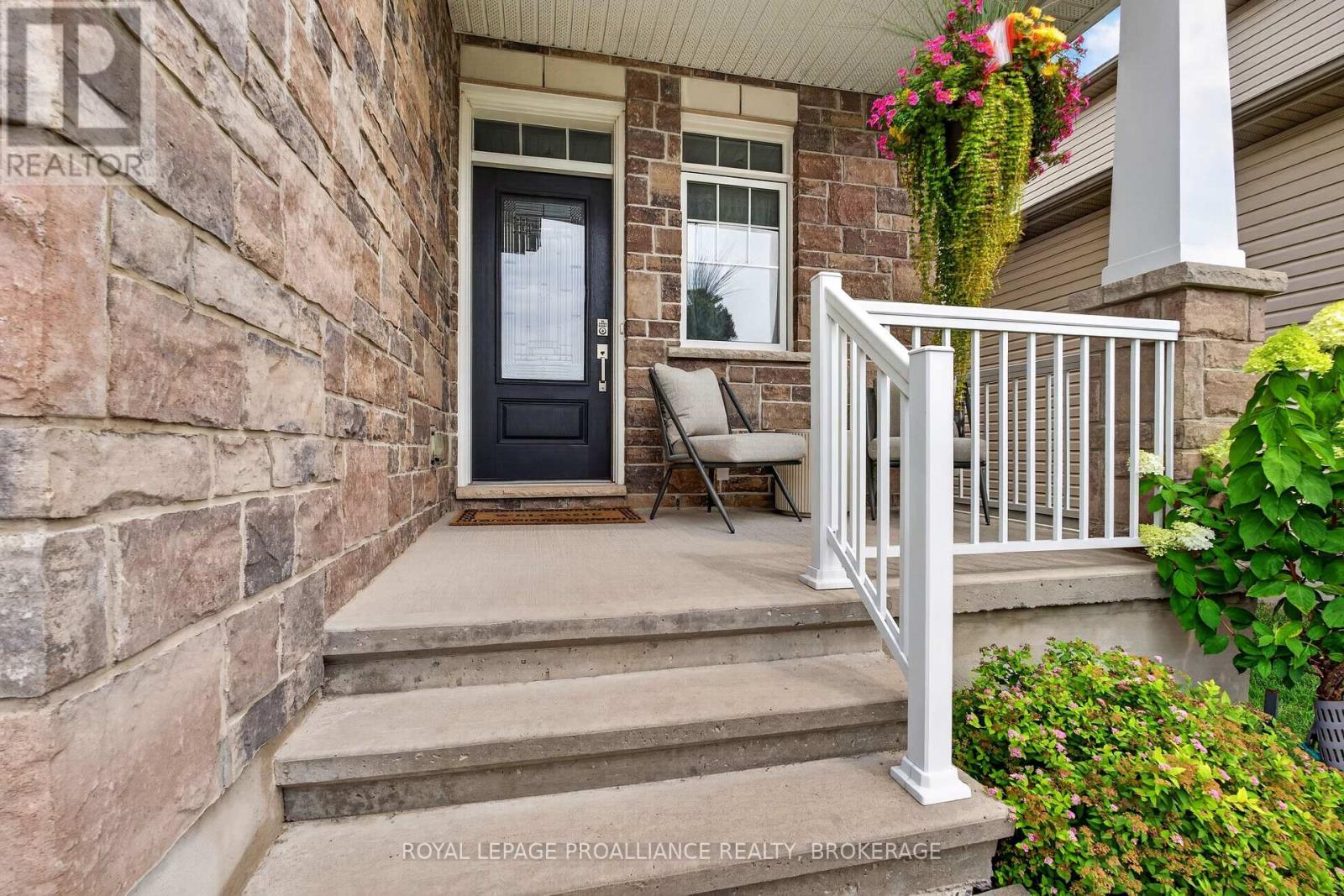 1446 Kendal Avenue, Kingston, Ontario  K7P 0L6 - Photo 3 - X13666116