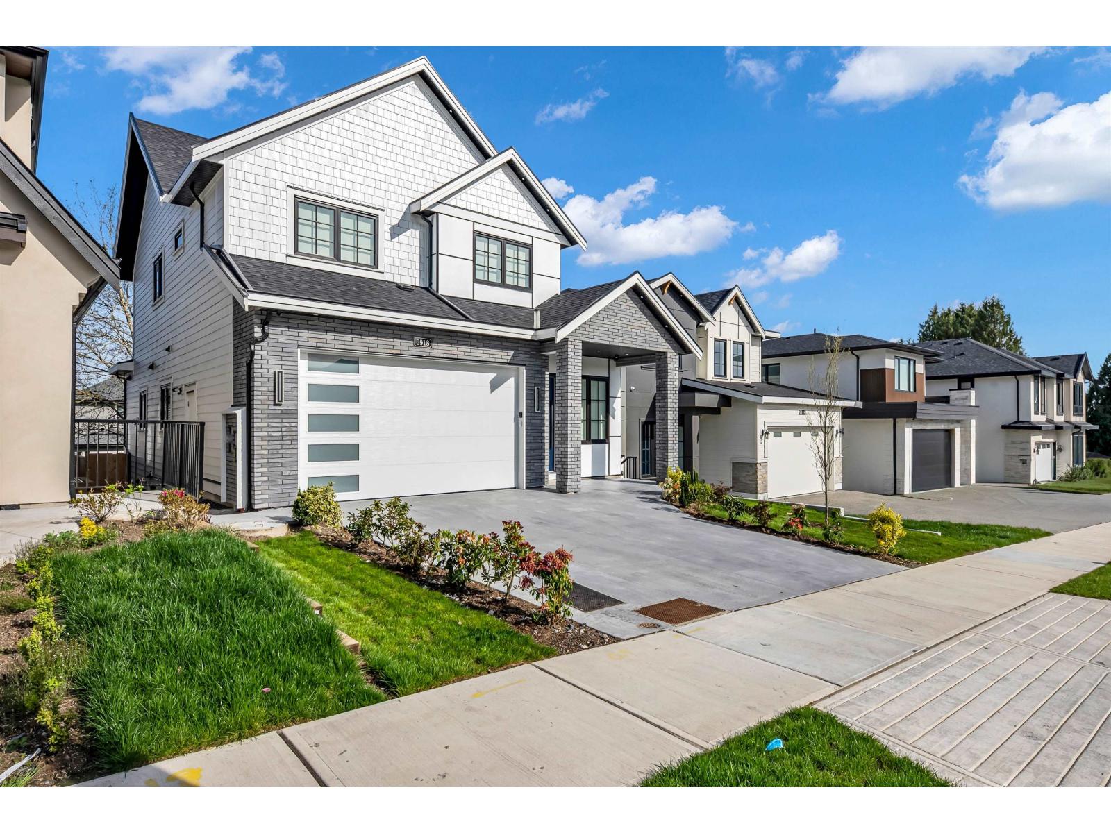 6918 204a Street, Langley, British Columbia  V2Y 0W4 - Photo 2 - R3154935