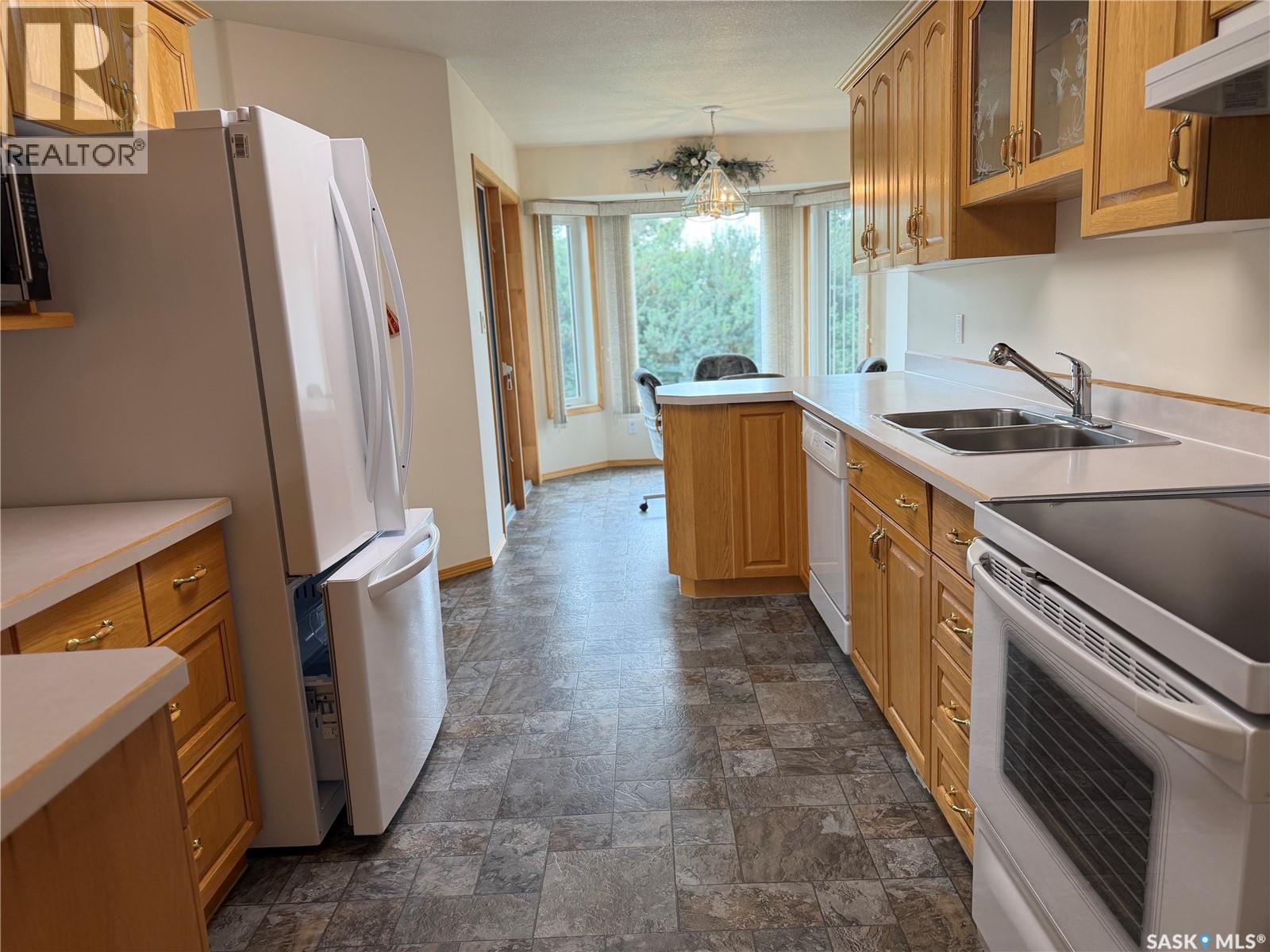 1121 21st Street, Humboldt, Saskatchewan  S0K 2A0 - Photo 24 - SK045274