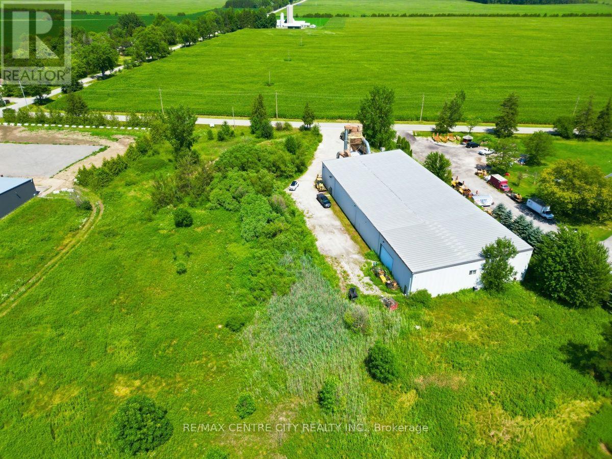 23819 Coldstream Road, Middlesex Centre, Ontario  N0M 2A0 - Photo 7 - X13666096
