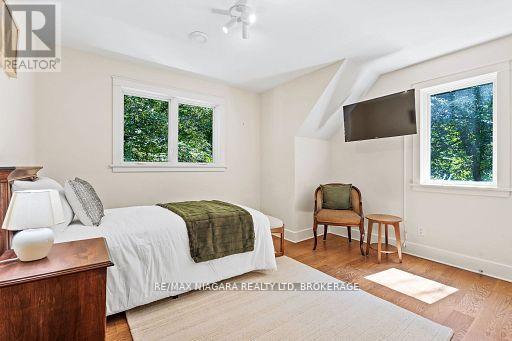 429 Ridge Road E, Grimsby, Ontario  L0R 1B2 - Photo 44 - X13610008