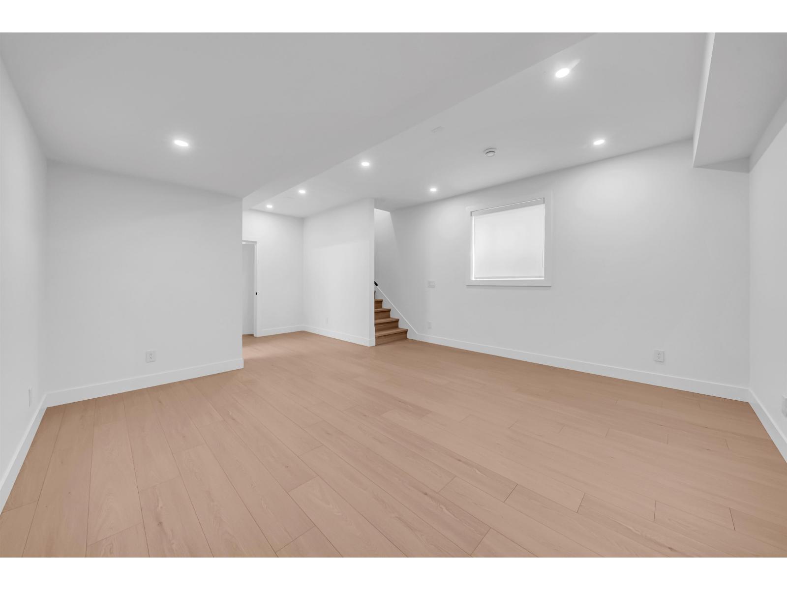6918 204a Street, Langley, British Columbia  V2Y 0W4 - Photo 38 - R3154935