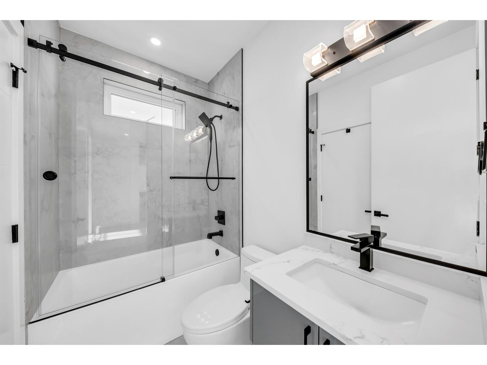 6918 204a Street, Langley, British Columbia  V2Y 0W4 - Photo 31 - R3154935