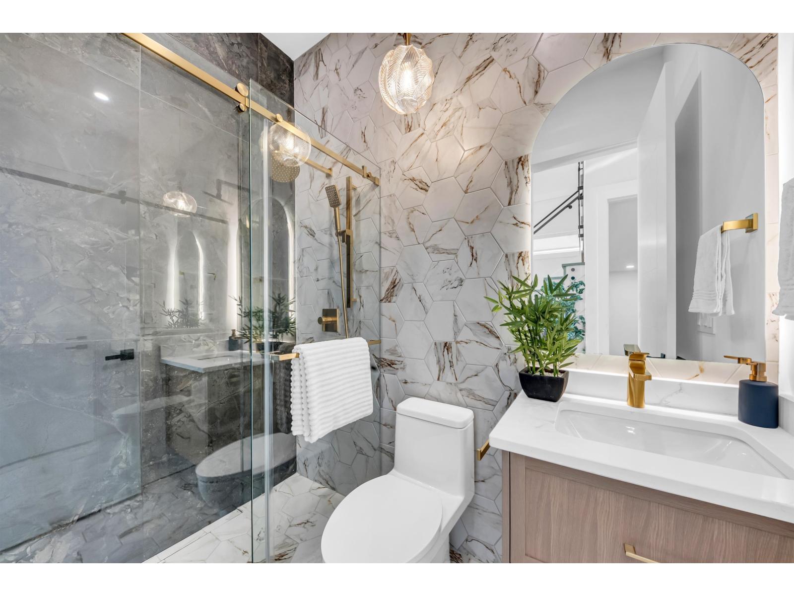 6918 204a Street, Langley, British Columbia  V2Y 0W4 - Photo 32 - R3154935