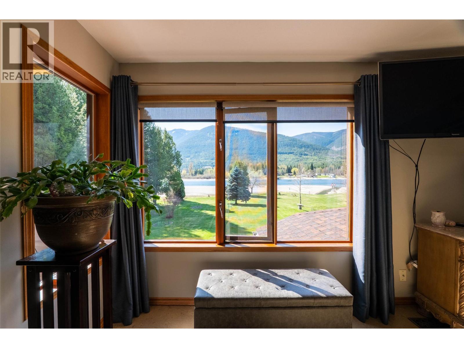 6158 Redfish Road, Nelson, British Columbia  V1L 6M9 - Photo 27 - 10383770