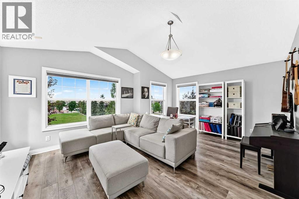 144 Pantego Close Nw, Calgary, Alberta  T3K 0K2 - Photo 27 - A2329104