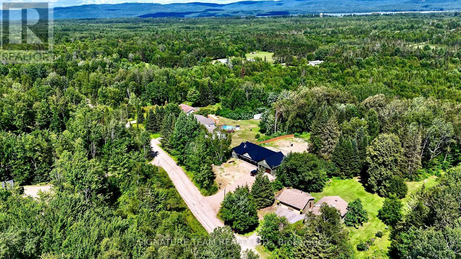 57 Gleason Lane, Laurentian Hills, Ontario  K0J 1P0 - Photo 33 - X13666182