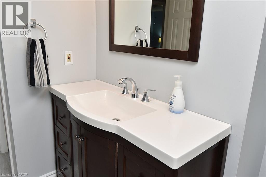 75 Josephine Drive, Hamilton, Ontario  L9B 2B7 - Photo 31 - 40854839
