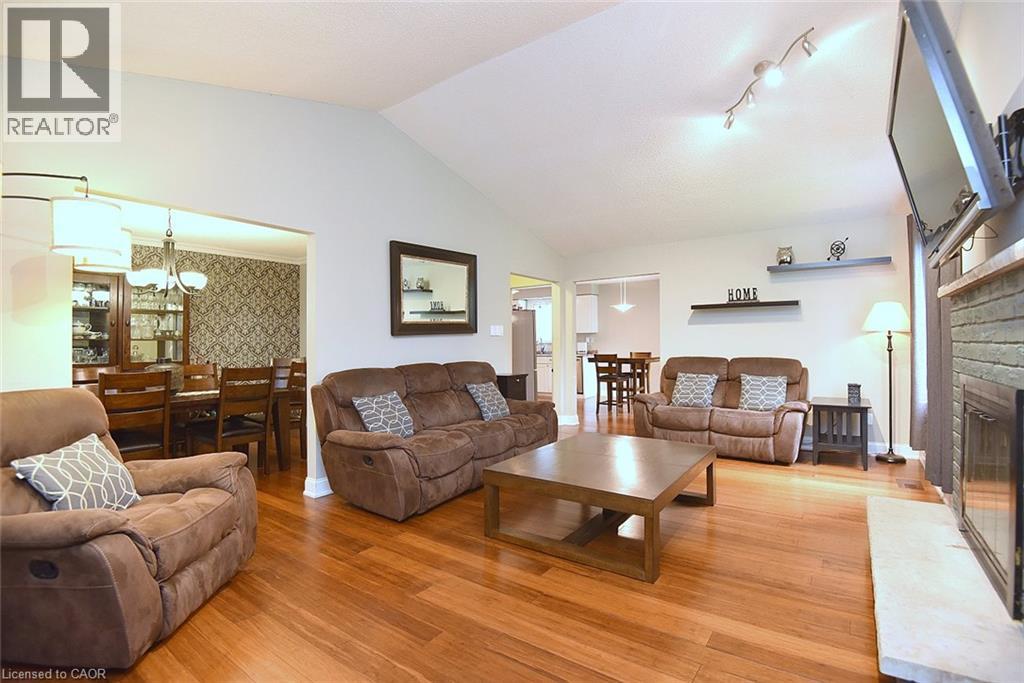 75 Josephine Drive, Hamilton, Ontario  L9B 2B7 - Photo 9 - 40854839