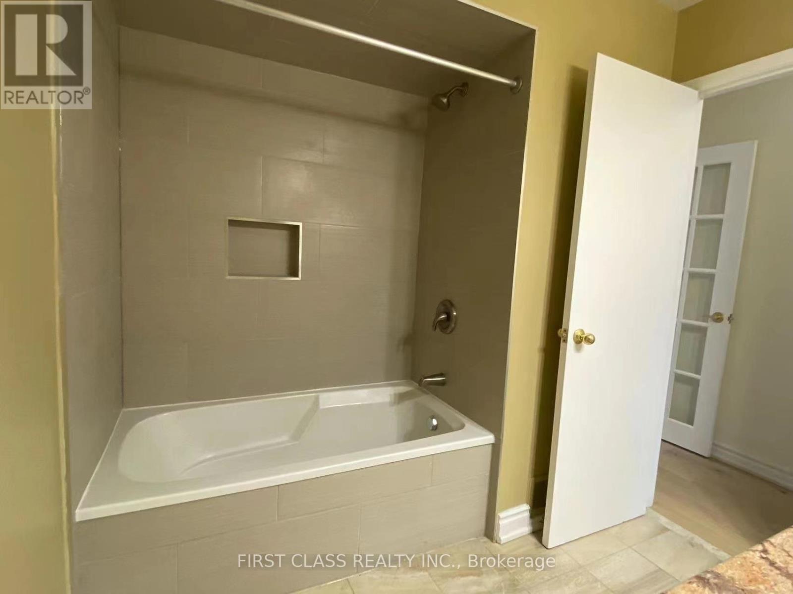 Upper - 280 Mcnicoll Avenue, Toronto, Ontario  M2H 2C7 - Photo 15 - C13666128